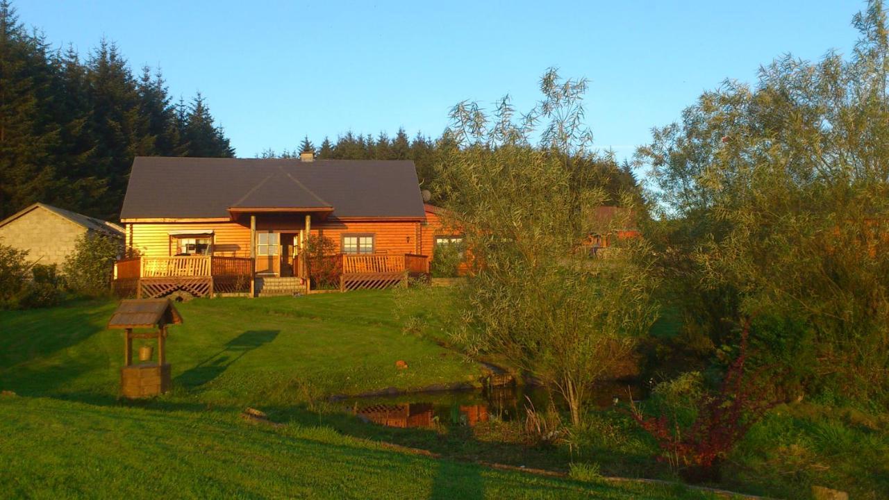 Log House Hideaway Villa Johnswell Bagian luar foto